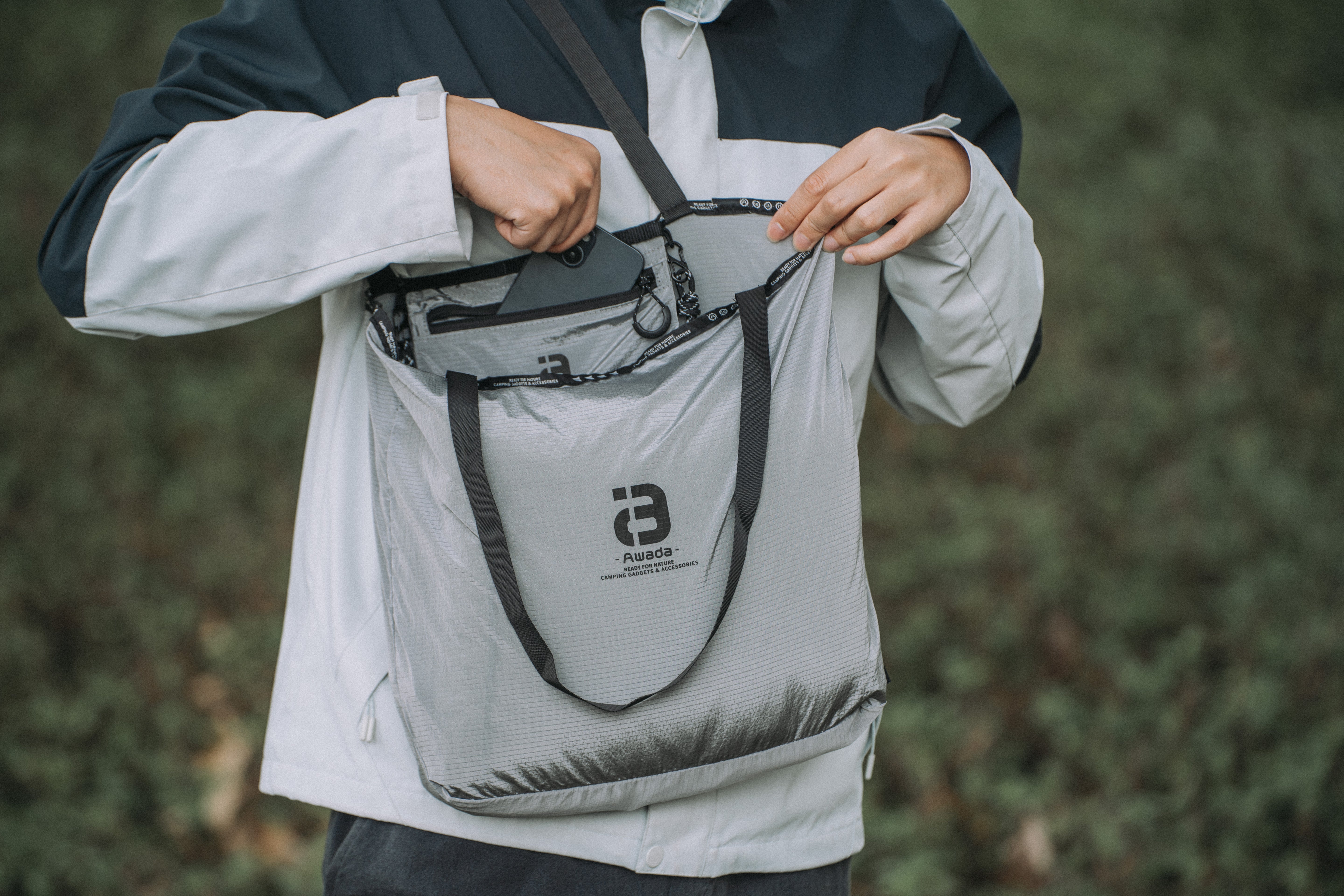 Rugged Sear ダブルユース折りたたみショルダーバッグ Dual-Use Foldable Crossbody Bag